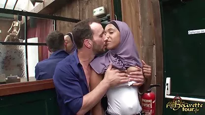Miriam quiere dinero por las buenas oder por las deutsche sexmovies malas