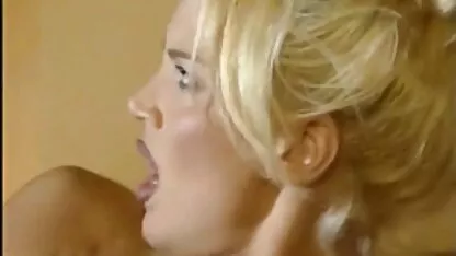 Kleine süße Blondine machte sexfilme deutschsprachig kostenlos meinen Tag