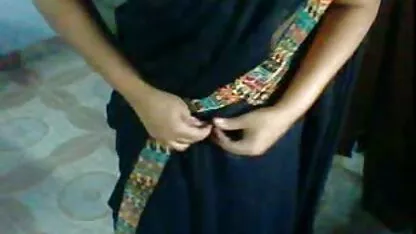 Sexy Japaner gibt Blowjob und partnertauschsexfilme necken