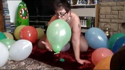 Bukkake hd deutsche sexfilme Penny Pax